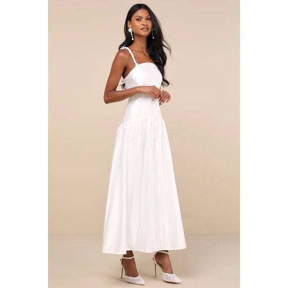 NWT Lulus Modern Adoration White Satin Backless Lace-Up Maxi Dress Size M - Picture 3 of 11